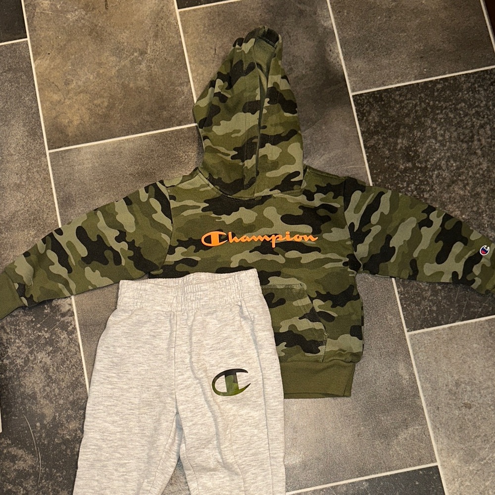 Champion Green Camo Hoodie and Gray Sweatpants Set